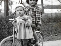 Paola Reggiani e maestra Lolli